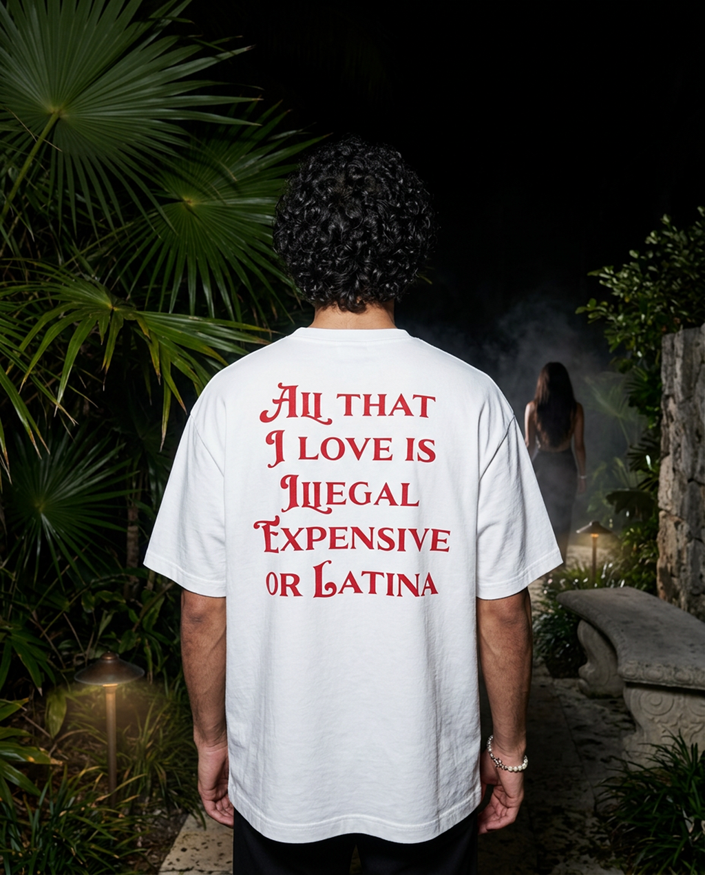 All That I Love Is Latina - Tee - black/white
